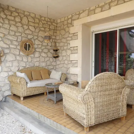 Du Vieux Chêne Salavas